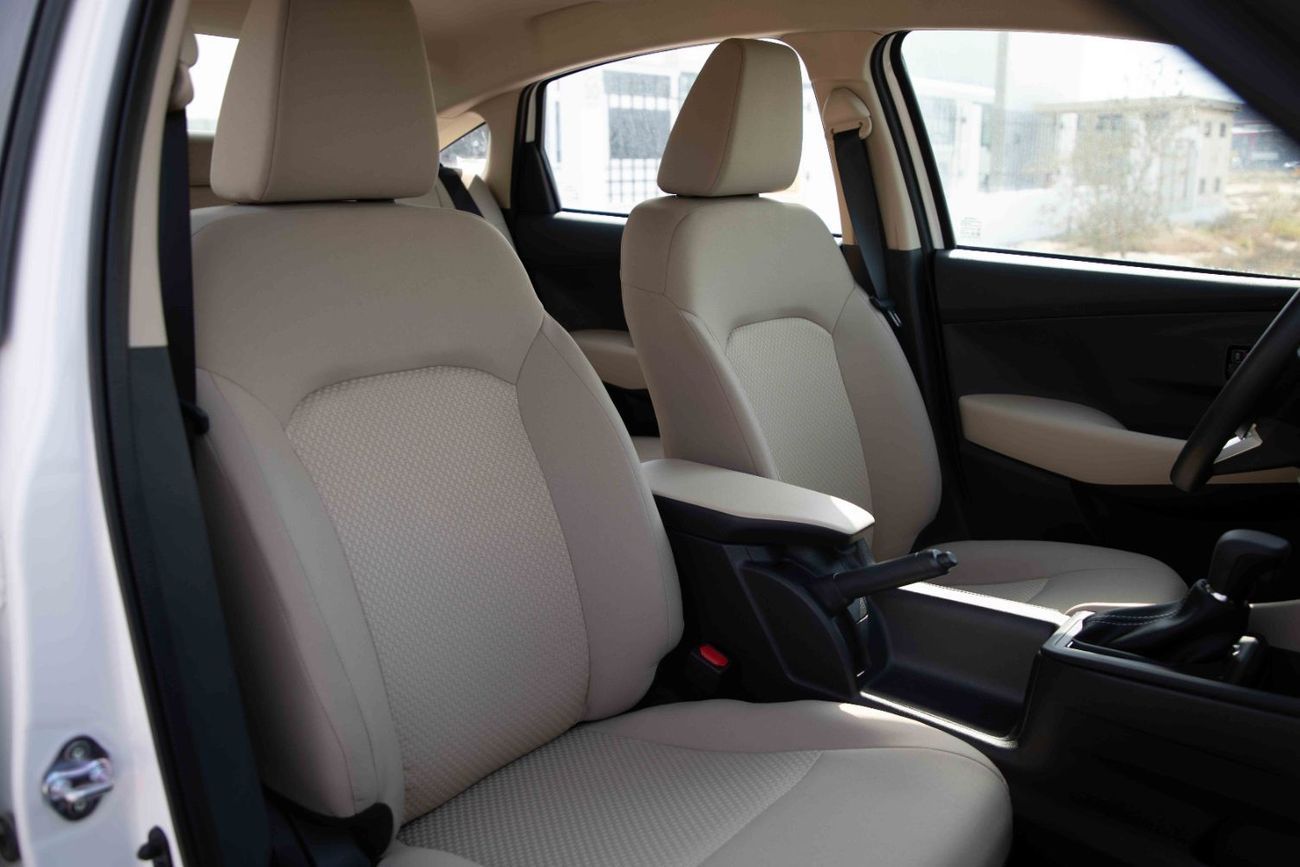 تويوتا يارس 2024 Toyota Yaris E 1.5 - White Inside Dark Brown | Export Only