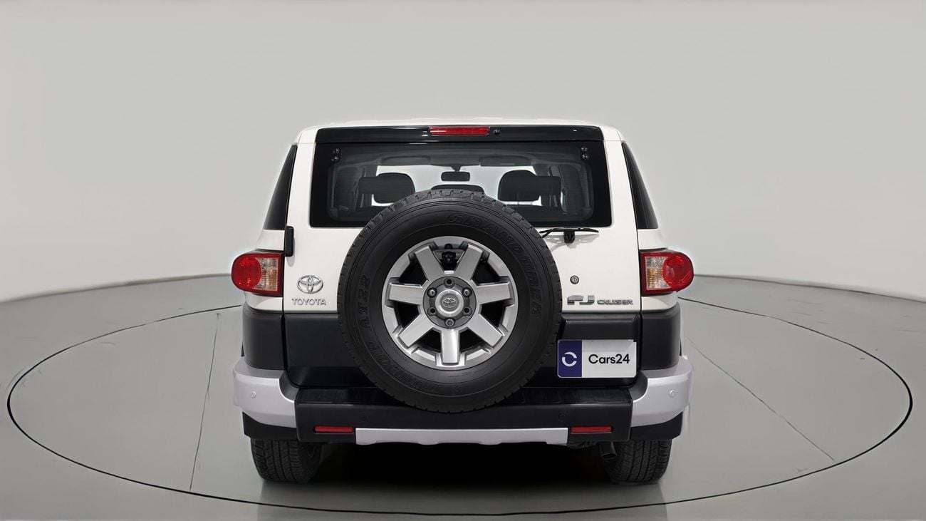 Toyota FJ Cruiser GXR 2020 | AED 1749/Month | 0 DP | 30 Day Return | Warranty | Service History