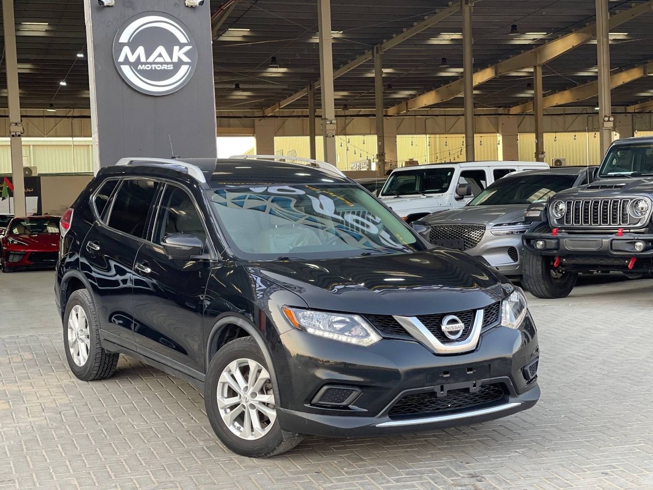 Nissan Rogue SV / 2.5 V4  / 360 CAMERA /KEYLESS ENTRY AND START / CLEAN AND SERVICED