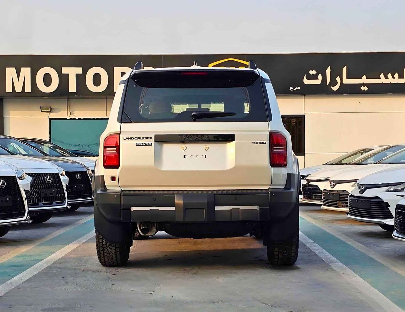 Toyota Prado ADVENTURE TURBO / REAR PWR DOOR, DRIVER PWR SEAT, SUNROOF/2.8L DIESEL 4WD/ CODE# P28ADV3