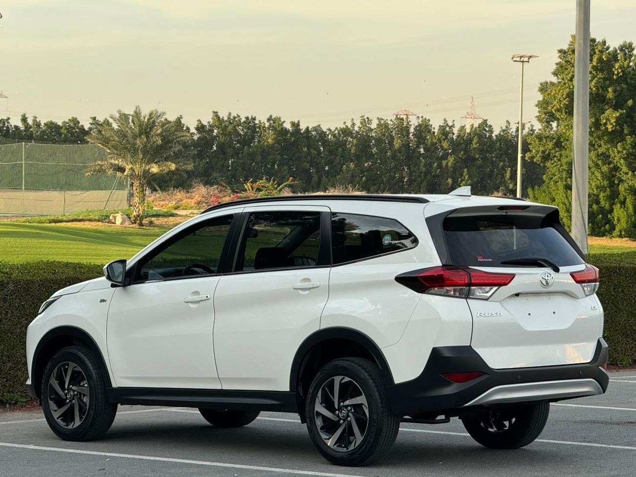 Toyota Rush TOYOTA RUSH 2021 GX 1.5 Original Paint .Low mileage