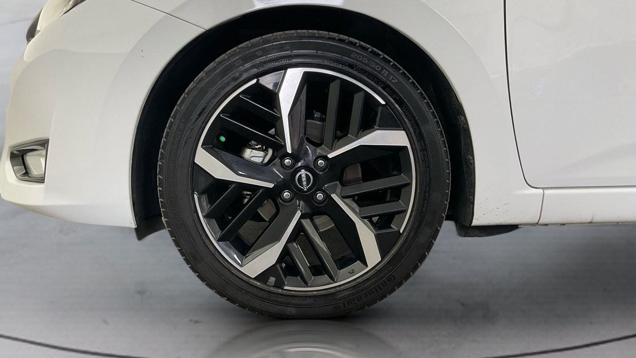 Nissan Sunny SL | upto AED 20,000 Ramadan Discount | Guaranteed Warranty | 0 Down Payment