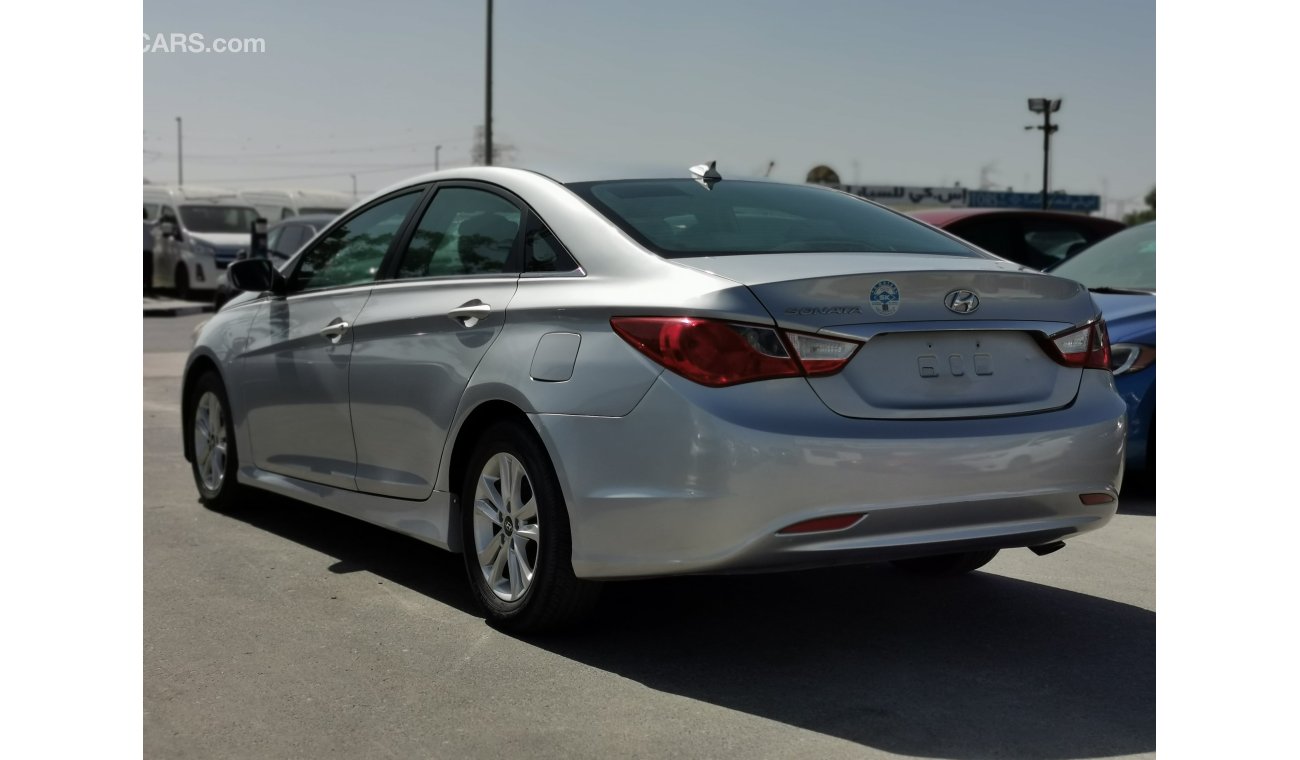 Hyundai Sonata 2.4L, 16" Alloy Rims, Fog Lights, Driver Memory Seat, Power Side Mirror, Power Windows, LOT-240