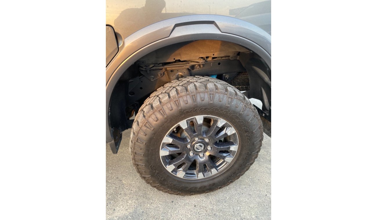 نيسان تايتان Dx full option accident free