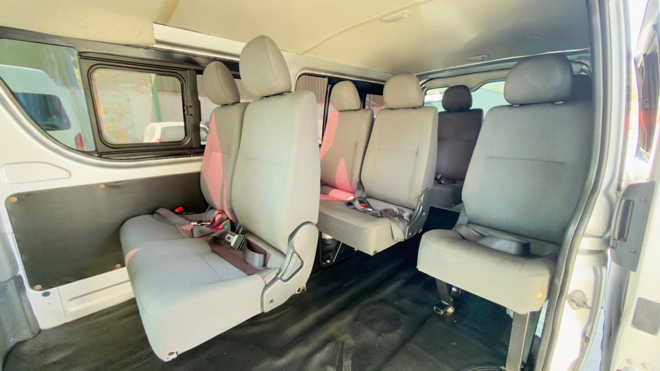 تويوتا هاياس 2018 | 2.7L PETROL | AT | RHD | COMFORT SEATS |  MULTIMEDIA SCREEN | TRACTION CONTROL