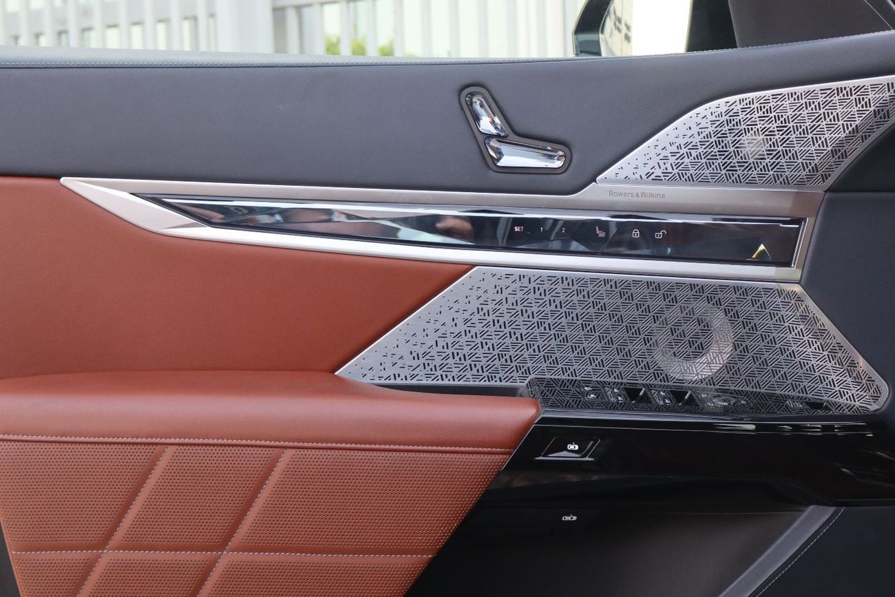 BMW 740i M SPORT