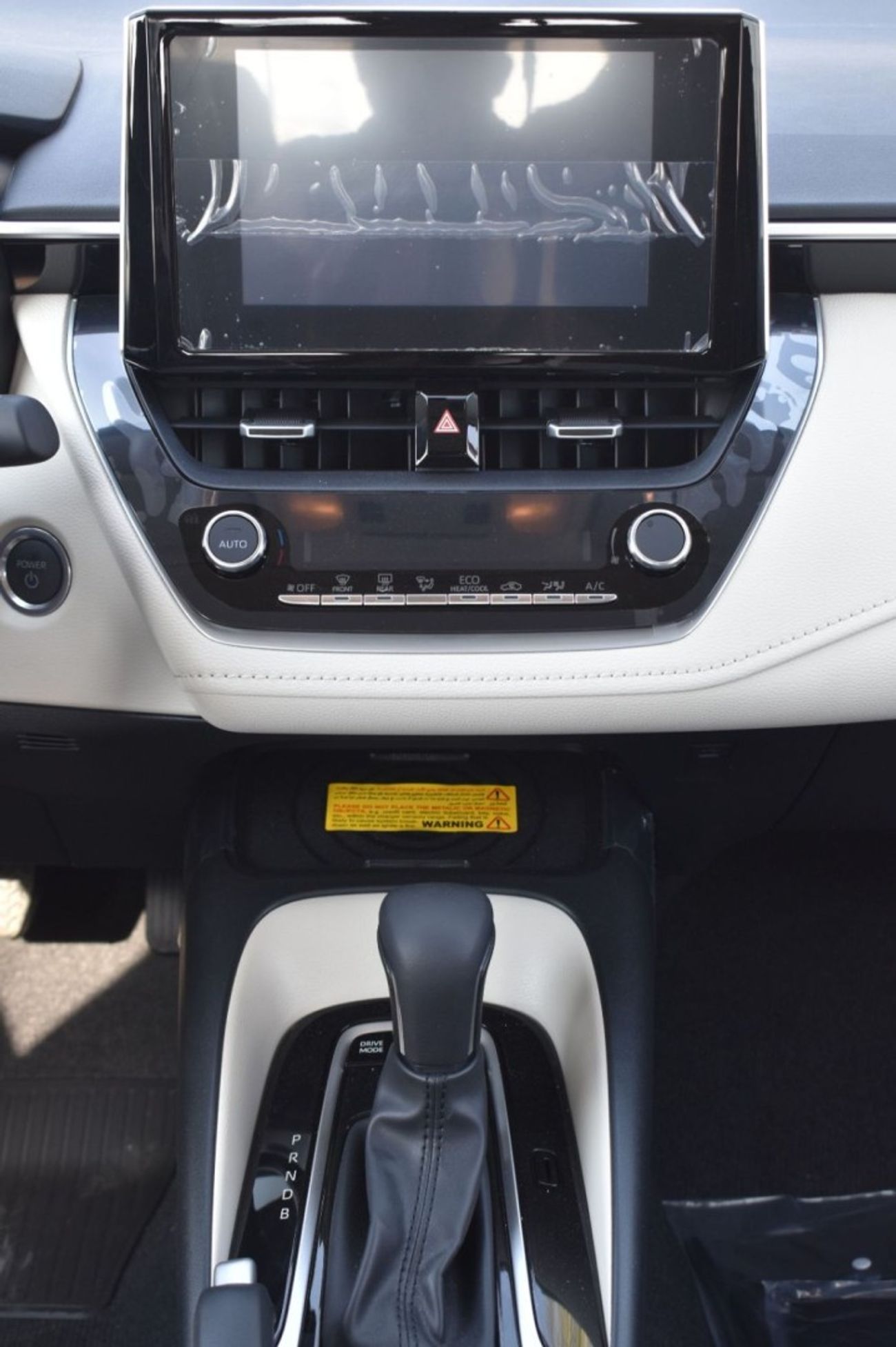 Toyota Corolla XLI Hybrid 1.8L FULL OPTION WITH SUNROOF