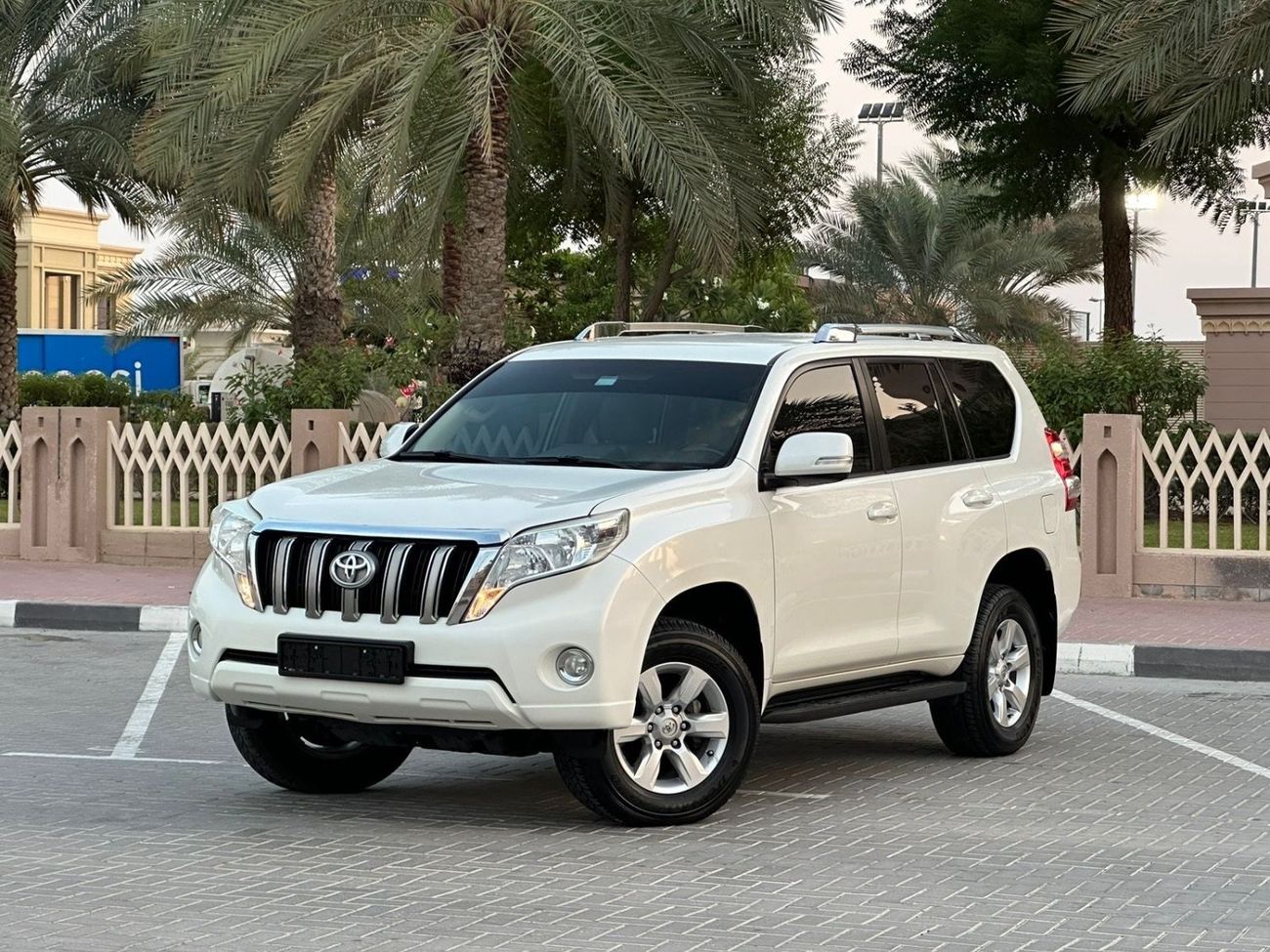 Toyota Prado TXL 2.8L DIESEL AUTOMATIC PERFECT CONDITION