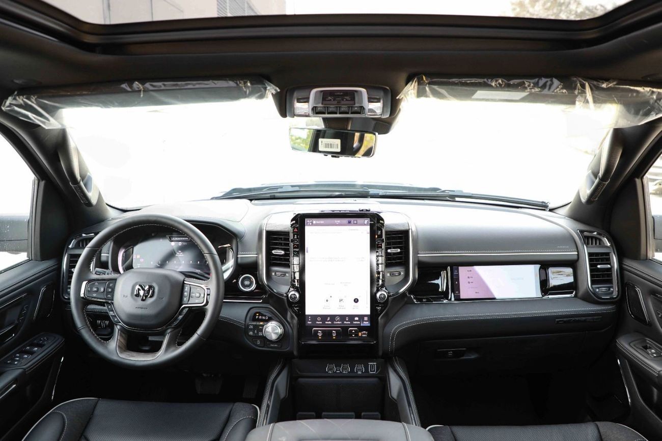 رام 1500 2025 RAM 1500 LIMITED "Night Edition" 3.0L V6 - GCC - Black inside Black