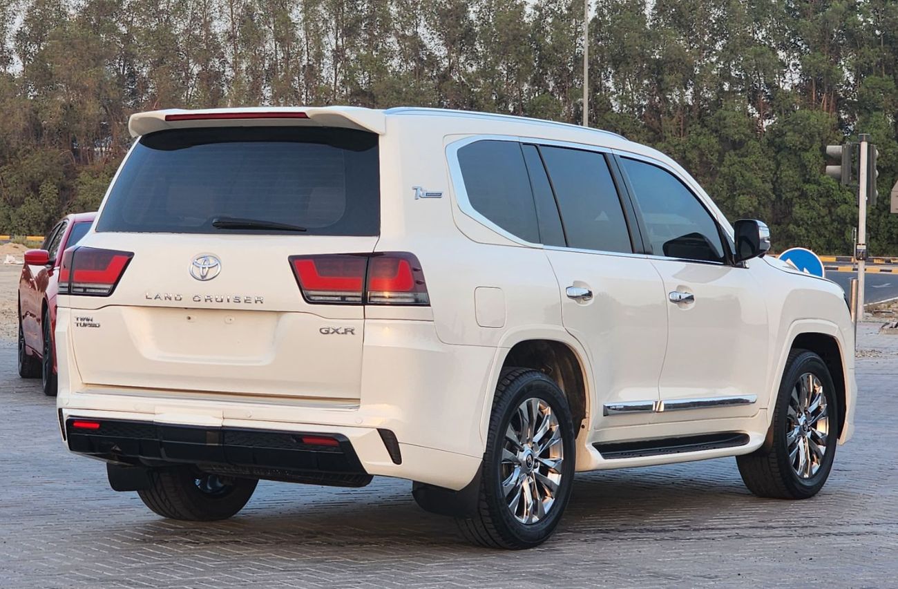 تويوتا لاند كروزر GX.R V6 upgrade 2023