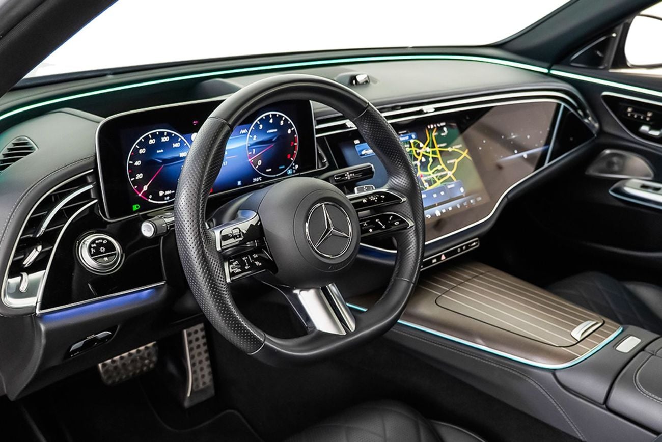Mercedes Benz E300 PREMIUM