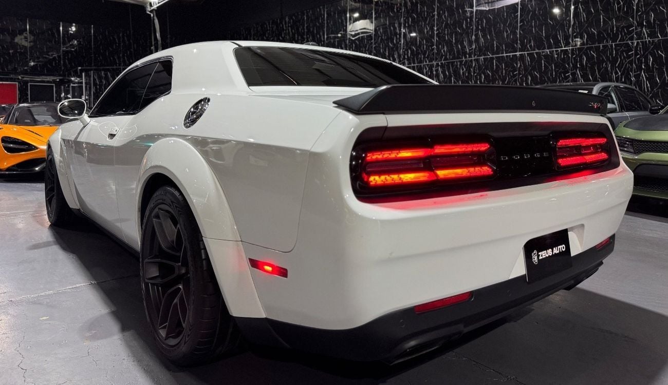 Dodge Challenger SRT Hellcat Widebody 6.2L