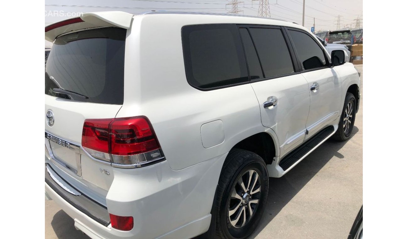 Toyota Land Cruiser 4.0L GXR PLUS V6