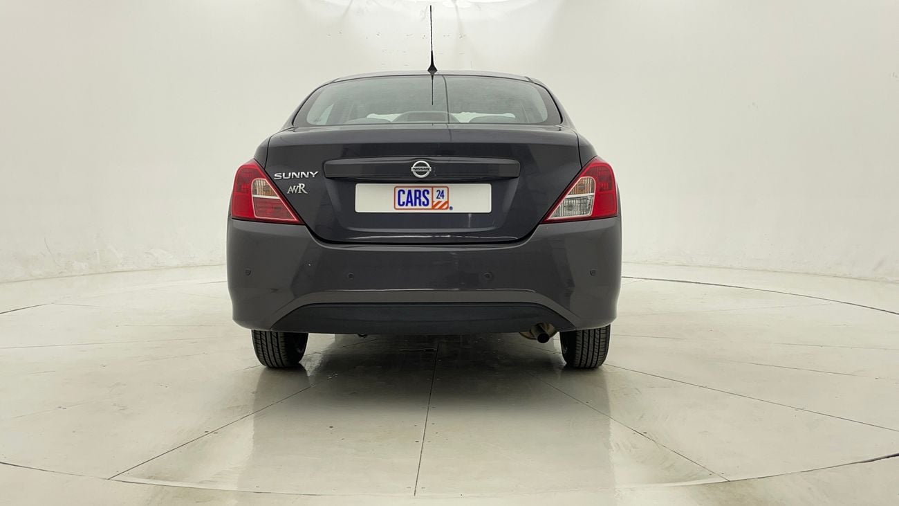 نيسان صني SV 1.5 | بدون دفعة مقدمة | اختبار القيادة في المنزل