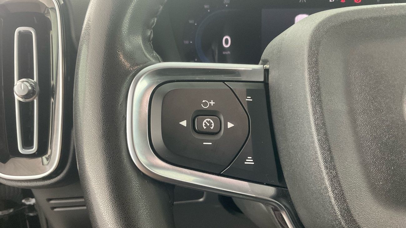 Volvo XC40 B4 Ultimate | upto AED 20,000 Ramadan Discount | Guaranteed Warranty | 0 Down Payment