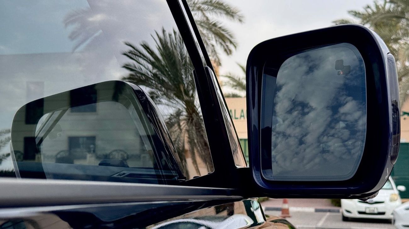 لاند روفر ديفندر P400 110 SE 3.0L (5 Seater)