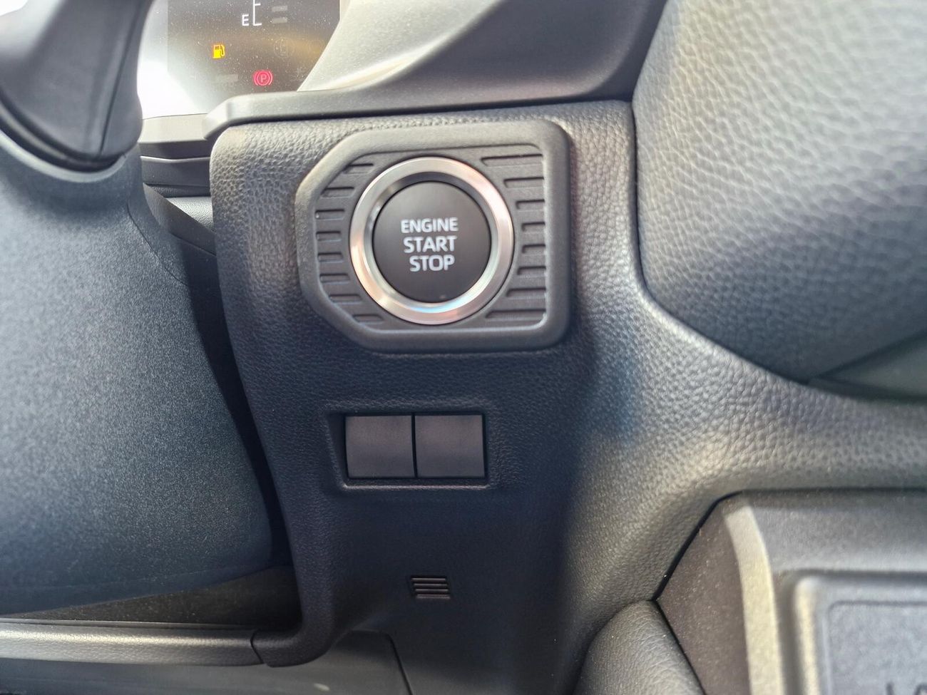 تويوتا برادو TXL 2.7L PETROL AT EUROPEAN SPECS BRAND NEW 0KM