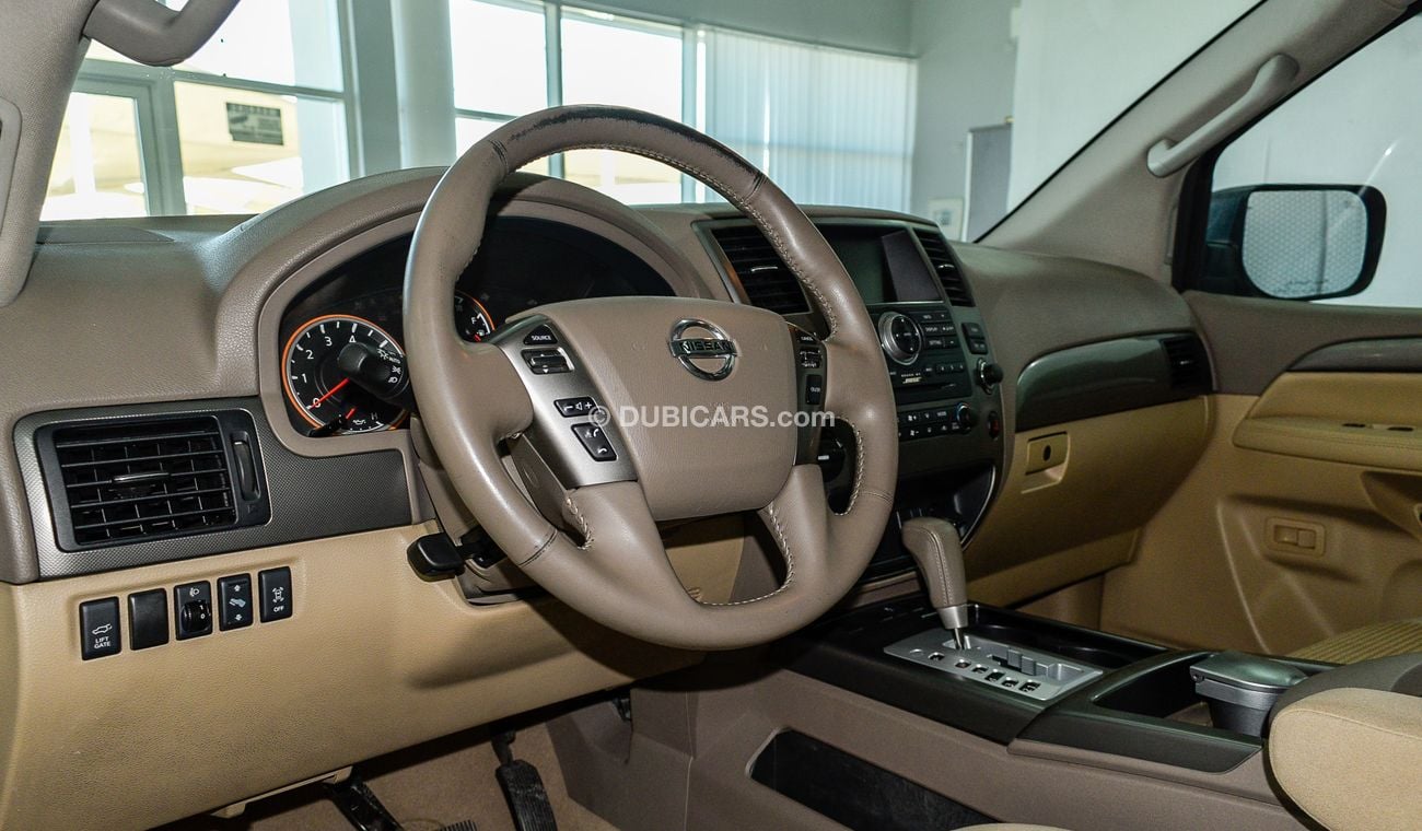 Nissan Armada SE