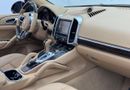 Porsche Cayenne Std 3.6L 2016 Porsche Cayenne, Service History, Excellent Condition, GCC