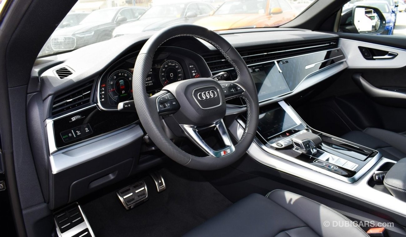 Audi Q8 S line 55 TFSI MHEV Quattro  V6 3.0L Aut