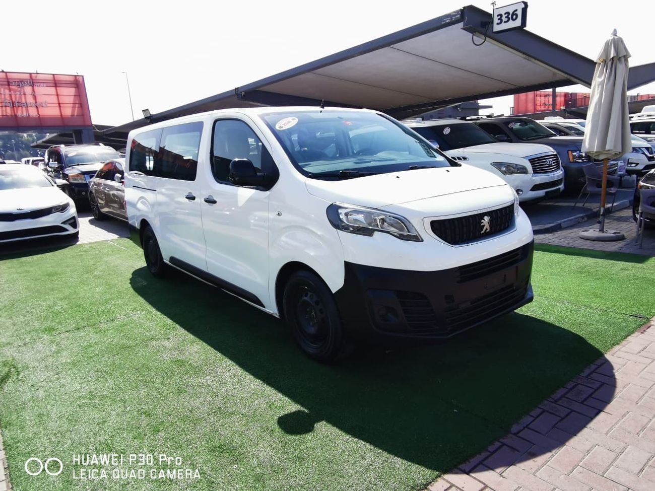 Peugeot Expert first owner -  original paint, 9 seats