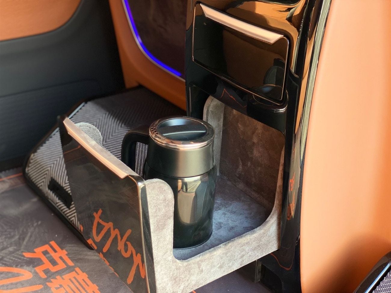 تويوتا هاياس VIP Luxury Seat iconic Design Brand New