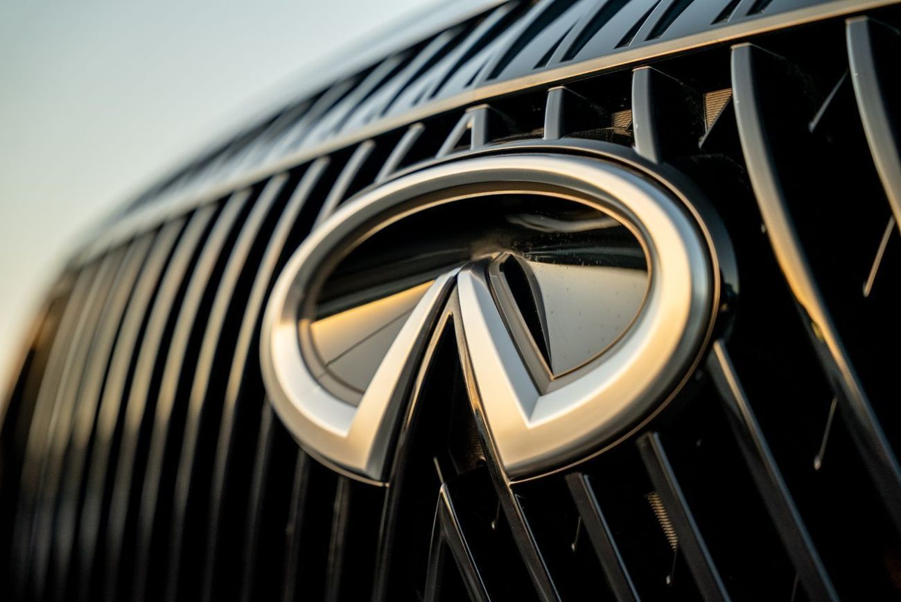 Infiniti QX80 Autograph Bench Chairs 3.5L Twin Turbo 2025 Fully Loaded GCC Brand New