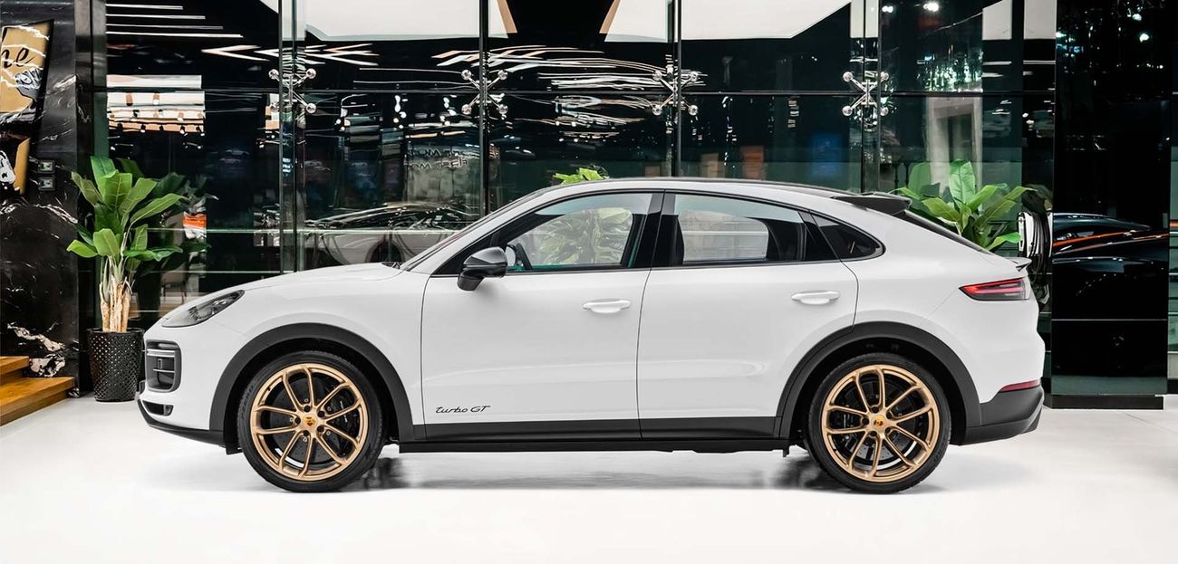 Porsche Cayenne 4.0L V8 Twin-Turbocharged Engine