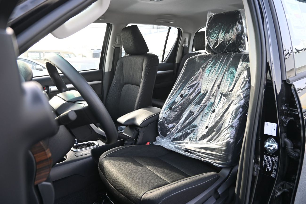 تويوتا هيلوكس Toyota Hilux SR5 2.7L Automatic, Petrol, 4WD, Pickup