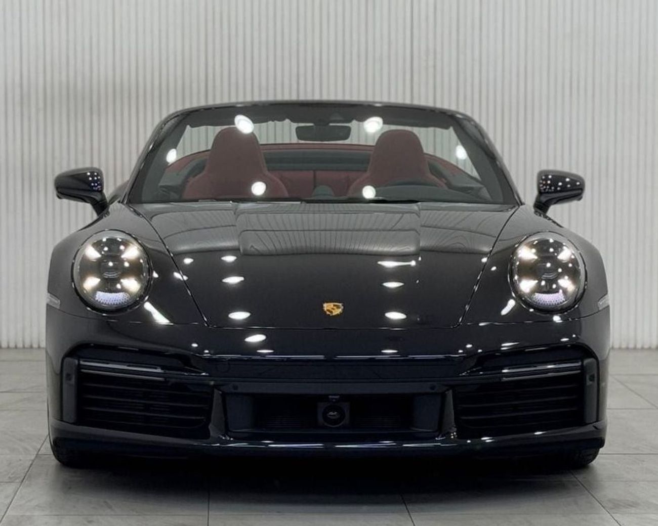 Porsche 911 Turbo S 3.8L (640 HP) Convertible