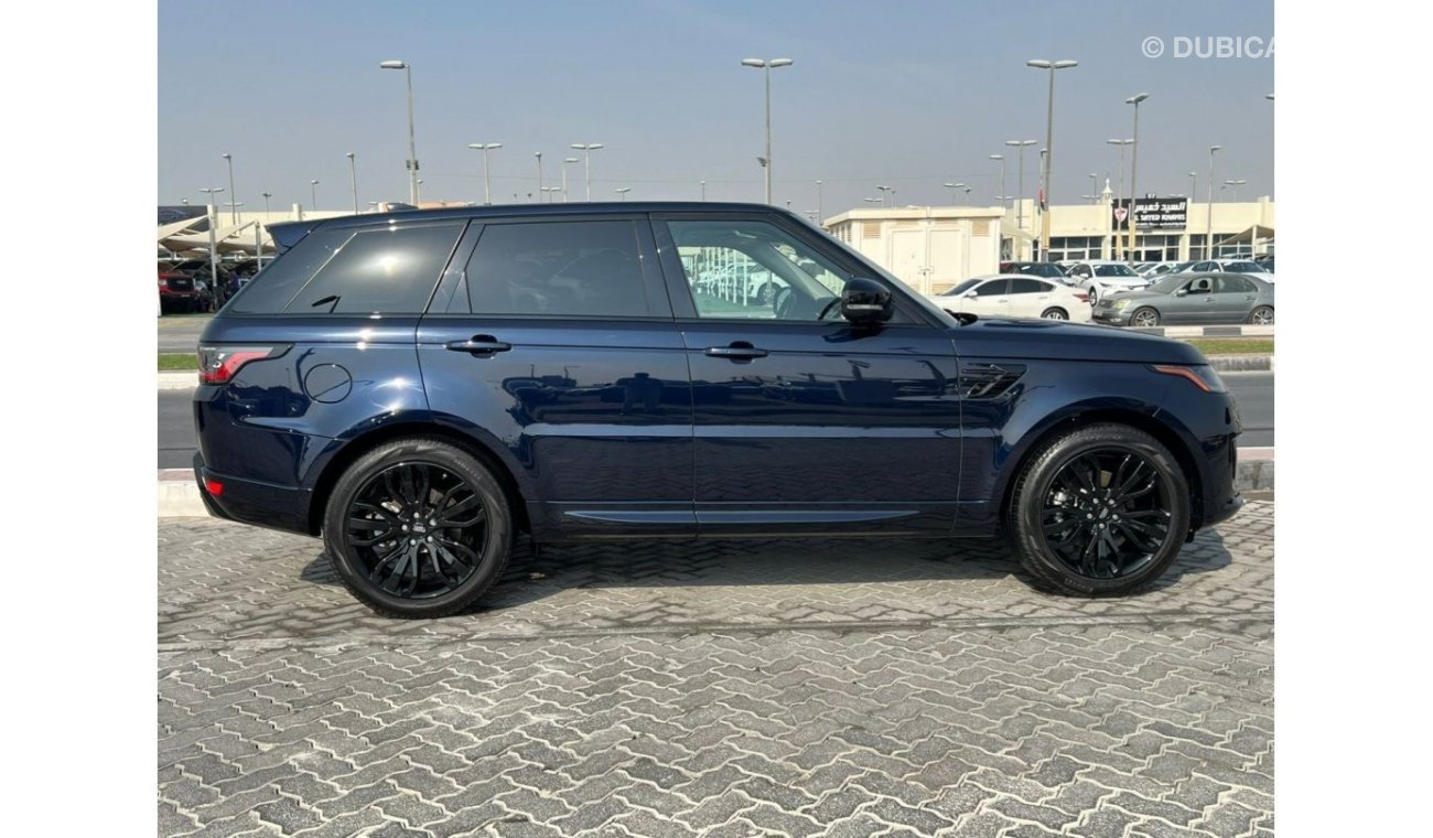 Land Rover Range Rover Sport SE DEISEL 3.0L V-06 ( CLEAN CAR WITH WARRANTY )