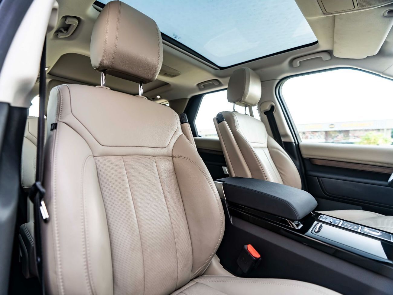 Land Rover Discovery HSE 3.0L (335 HP)