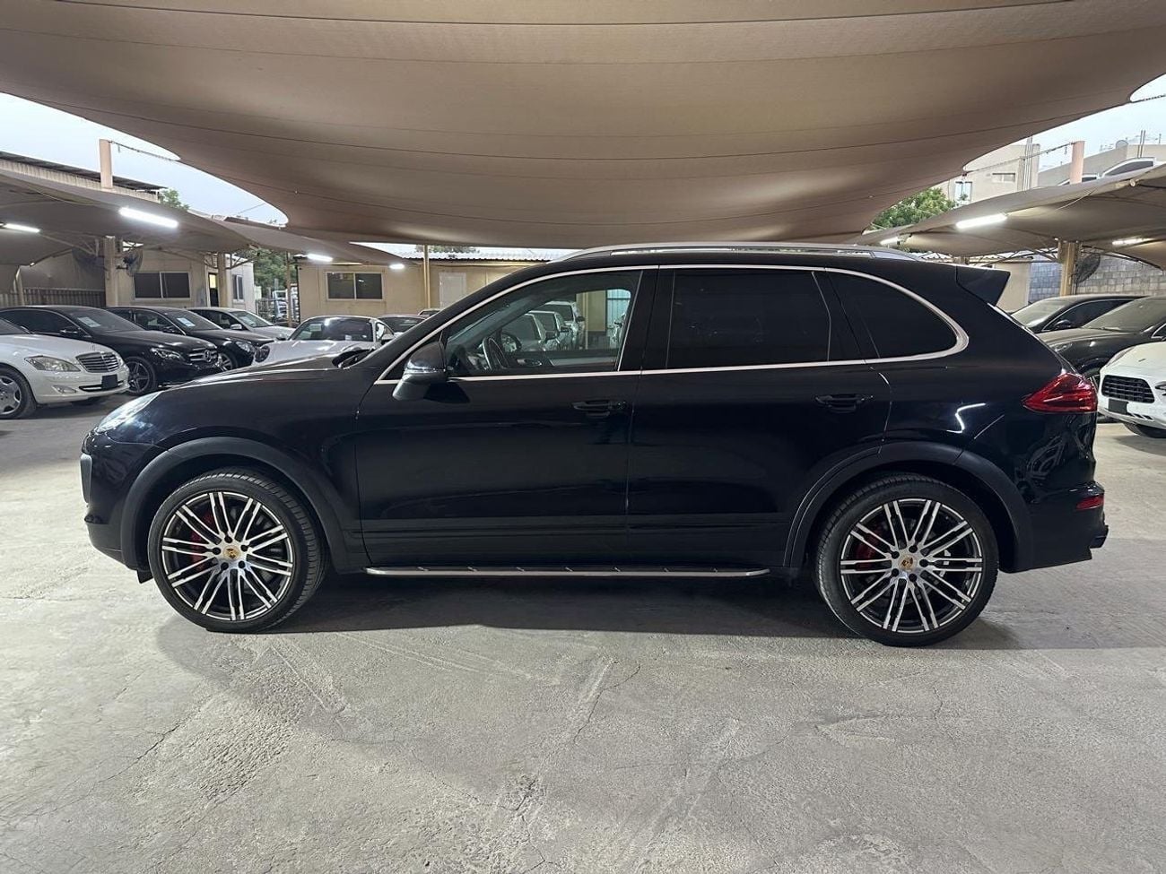 بورش كايان PORSCHE CAYENNE TURBO 2015 | PORSCHE FULL SERVICE HISTORY | TWO KEYS | FULLY LOADED