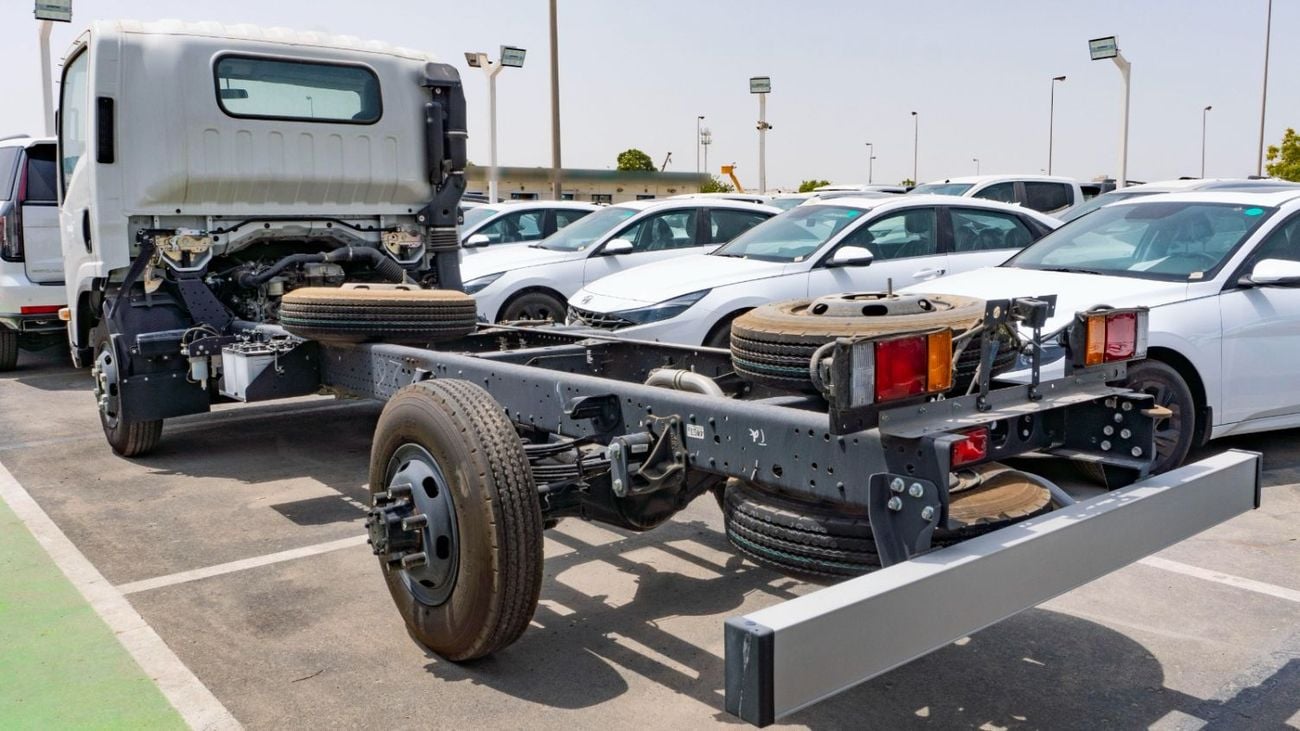 Isuzu NPR 2025 Isuzu NPR71H241