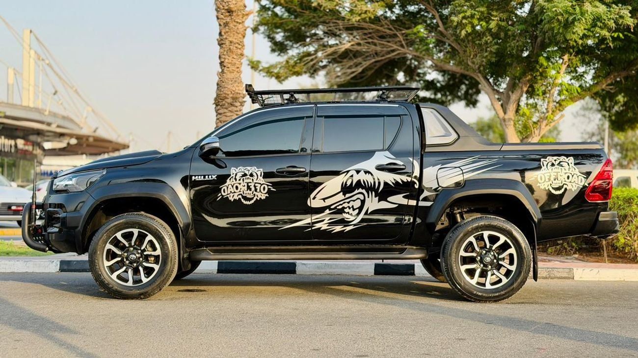 Toyota Hilux MODIFIED TO ROCCO GR SPORTS | NUDGE BAR | AUTO TRANSMSSION | LEATHER SEATS | JBL MULTIMEDIA SCREEN A
