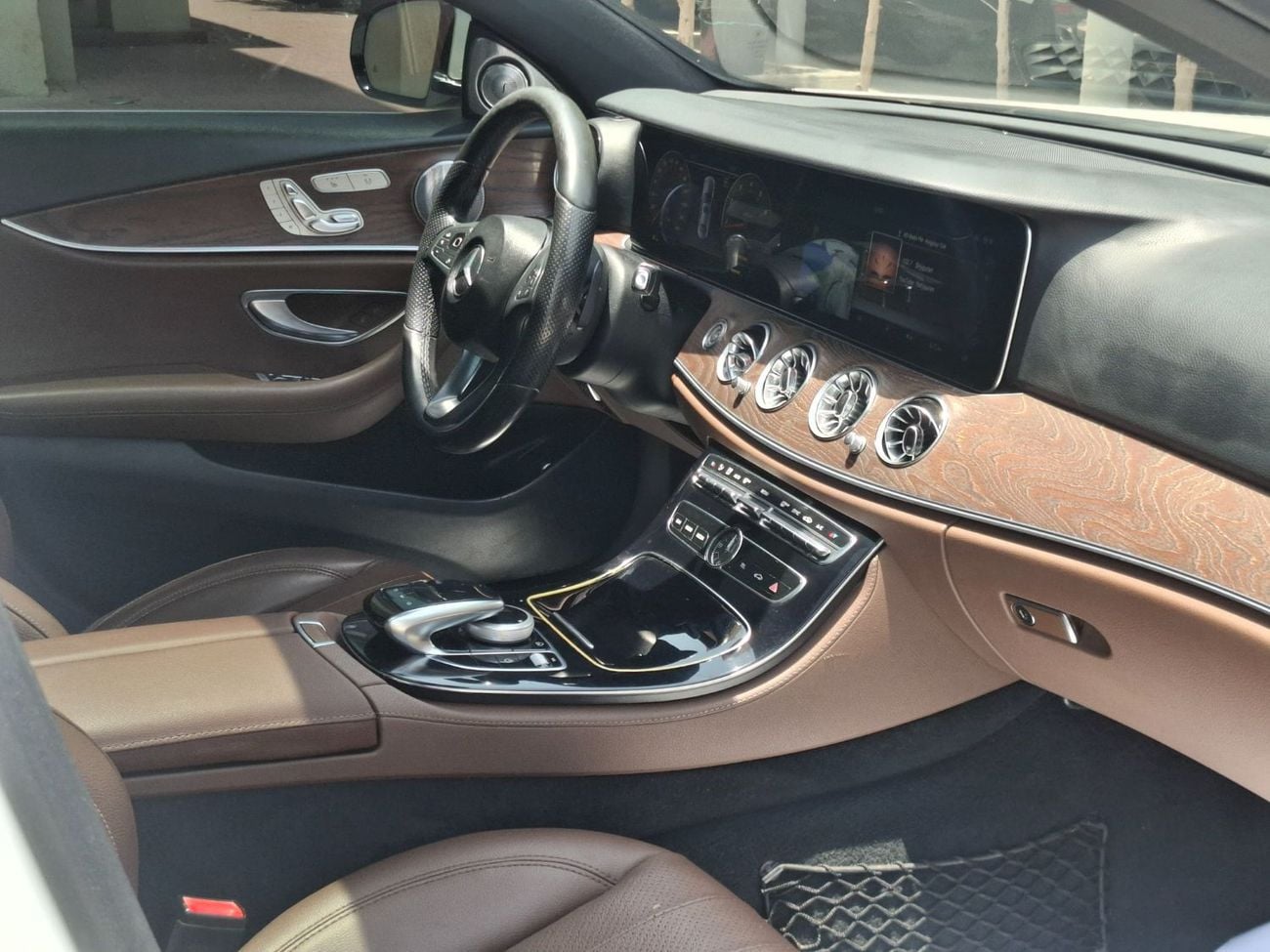 مرسيدس بنز E300 AMG E300 2017