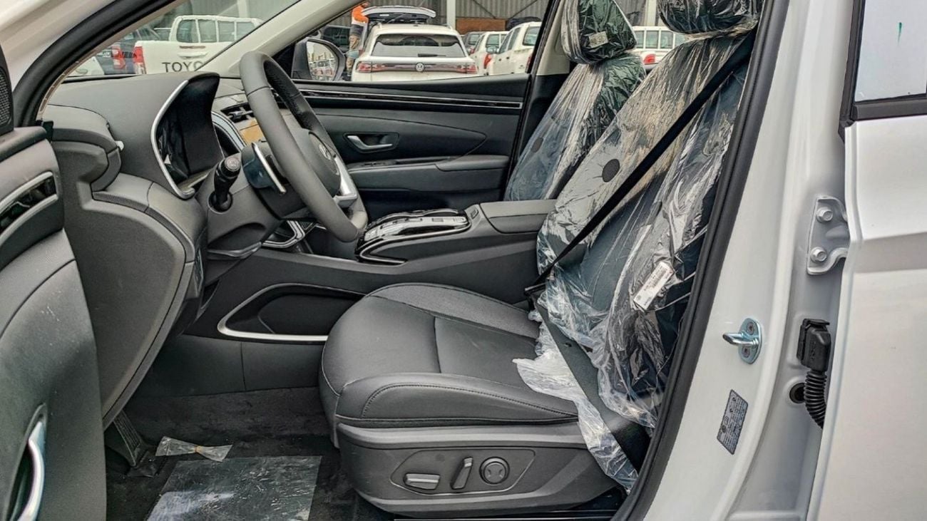 Hyundai Tucson 1.5L AT  (EXPORT ONLY)