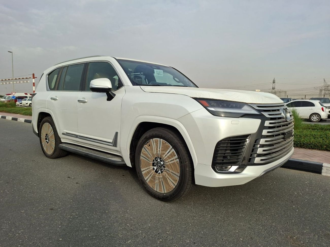 Lexus LX 600 LEXUS LX600 SIGNATURE 2026 SAUDI SPECS