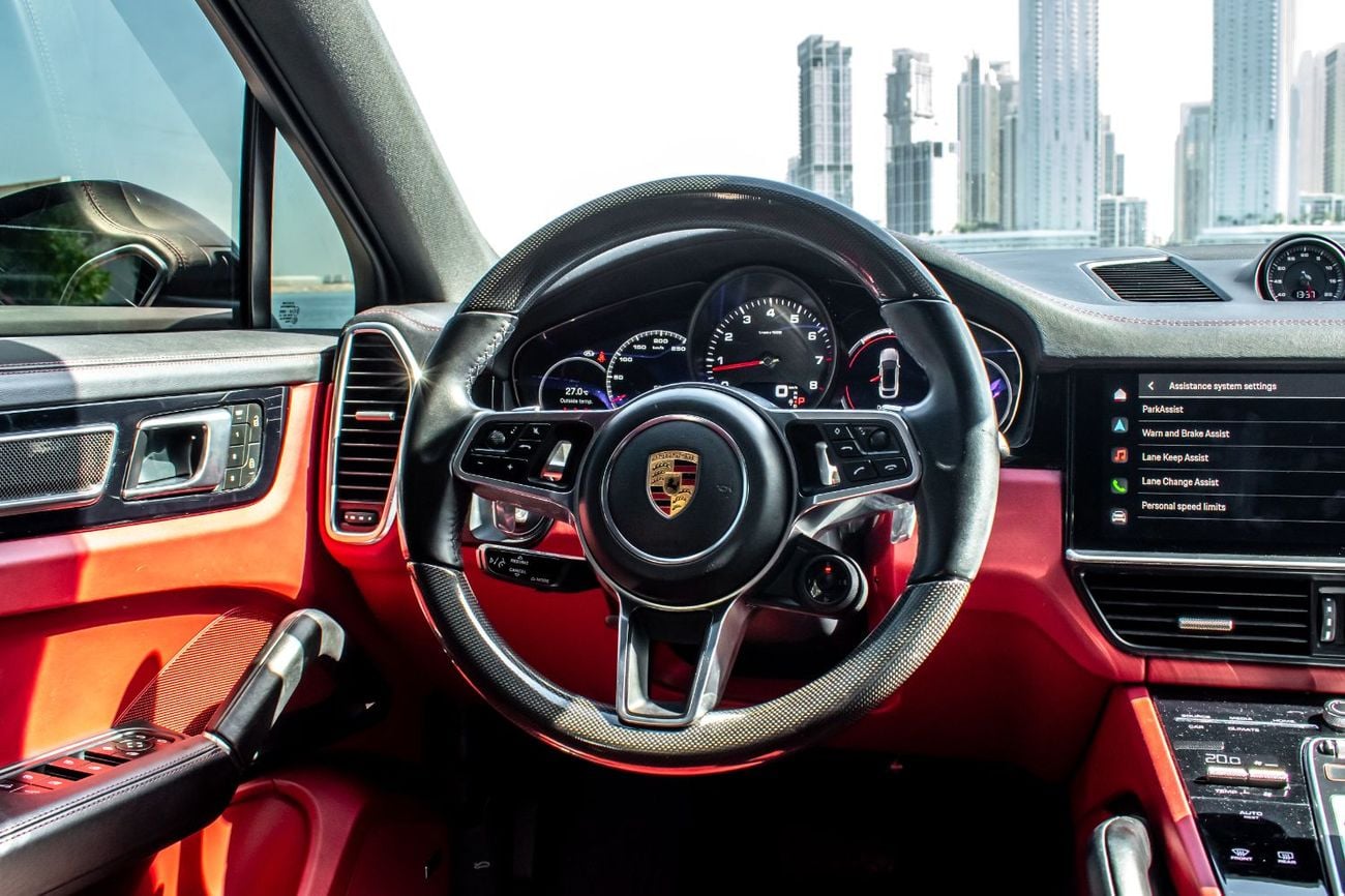 Porsche Cayenne Base Coupe