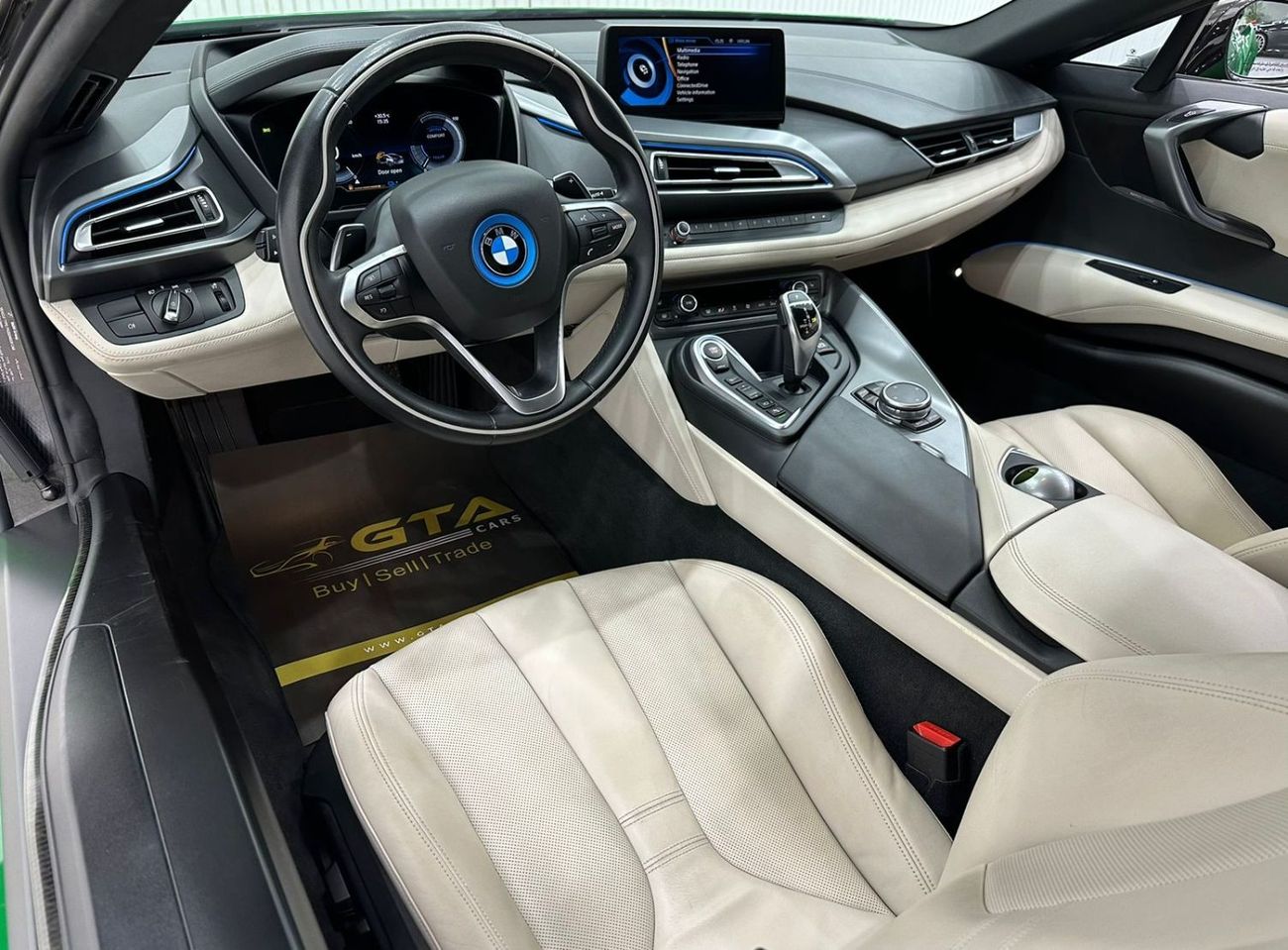BMW i8 Std 2016 BMW i8, OCT 2026 AGMC Service Contract, Full Service History, GCC