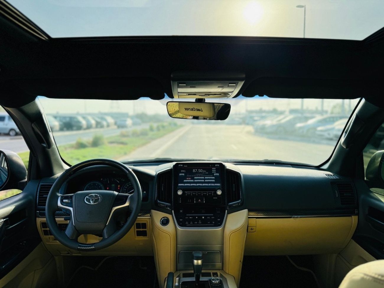 Toyota Land Cruiser Toyota Land Cruiser 2018 black color v6 full options