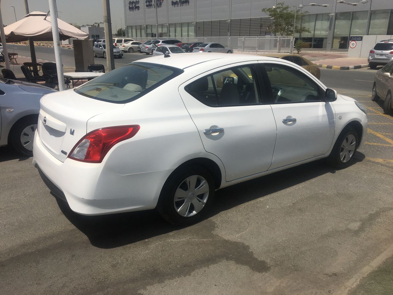 Nissan Sunny we offer : * Car finance services on banks * Extended warranty * Registration / export services