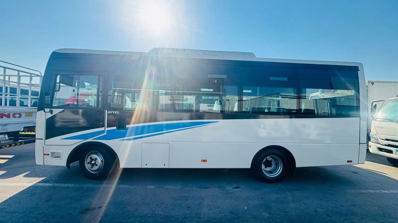 اشوك ليلاند Gazl 3.0L DIESEL 26 SEATER MANUAL TRANSMISSION