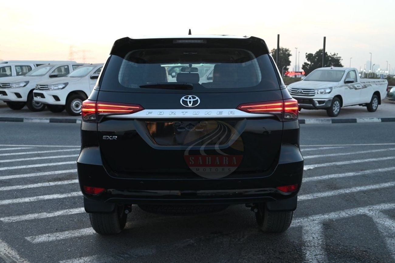تويوتا فورتونر Toyota Fortuner EXR 2.7L Petrol Automatic