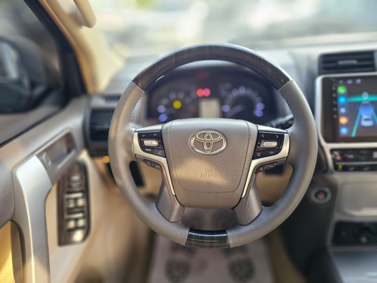 Toyota Prado Toyota prado 2019Model 2.7 v4 AWD 4x4 petrol engine Colour Black Transmission Automatic Interior.Beg