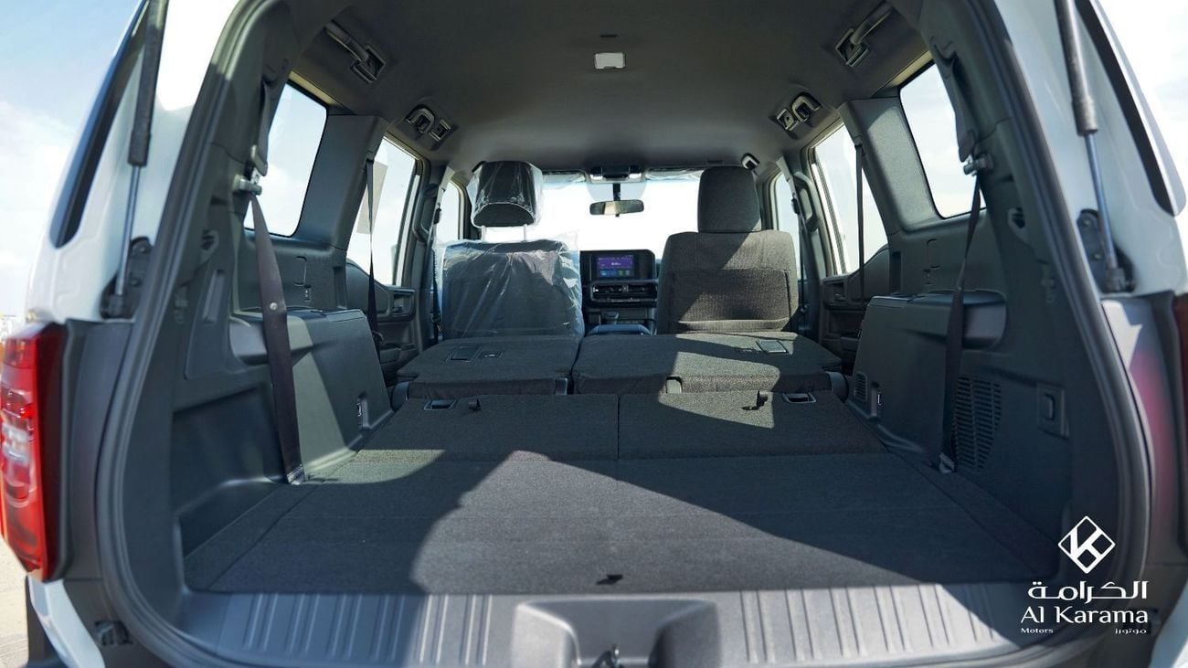 Toyota Prado 2.8L Urban | GCC Specs | Diff Lock | Rear Camera | 7 Seats | Zero KM