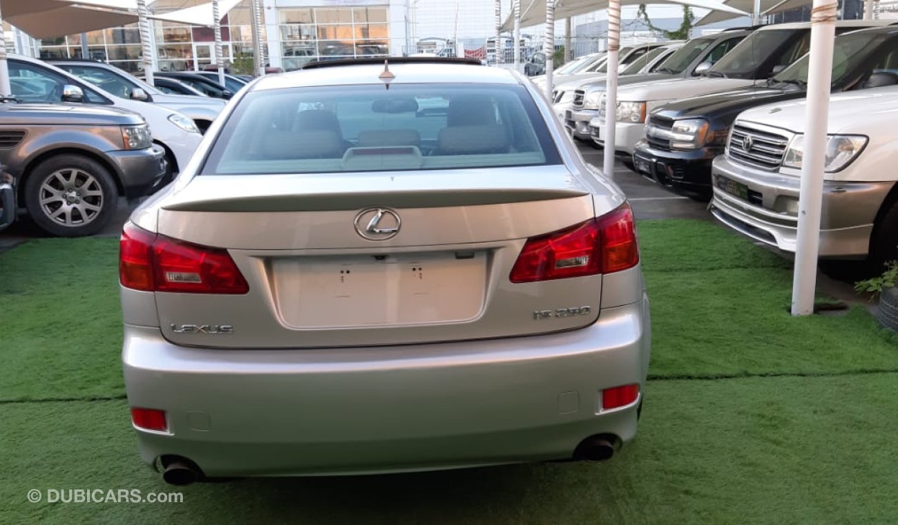 Lexus IS250 Ward - wood - fingerprint - cruise control - rear wing - hatch - leather - wheels in excellent condi