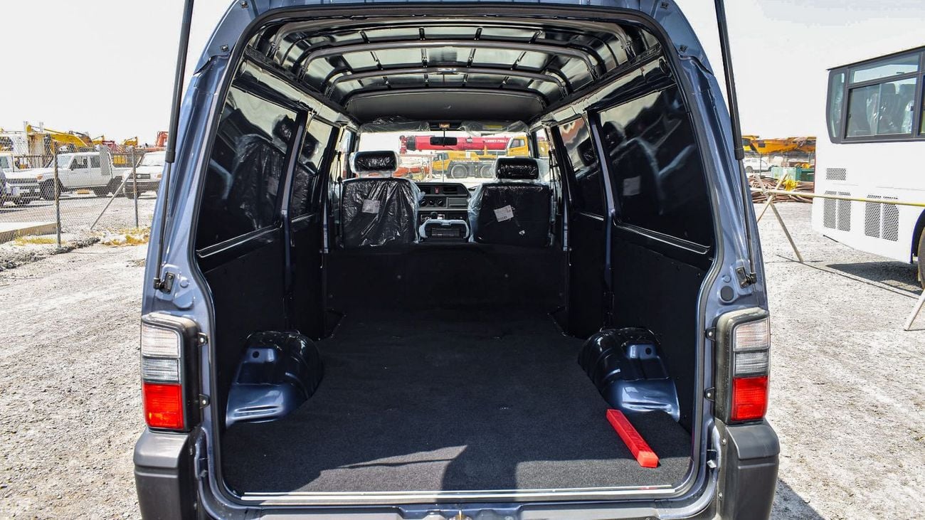 سي إم سي D 260 CMC D260 cargo van  || Loading Van || 2 seater || 2.4L