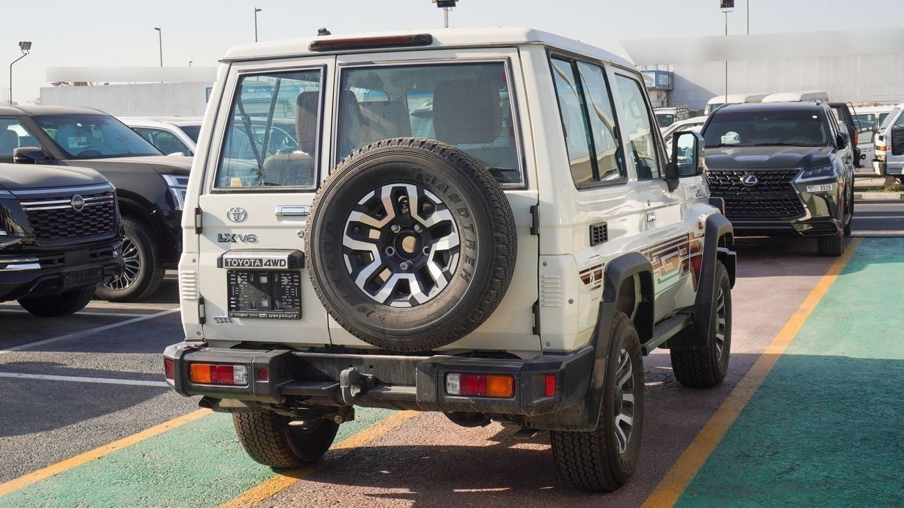 Toyota Land Cruiser 70 HT VXR LX 4.0L V6 A/T