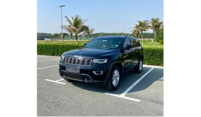 Jeep Grand Cherokee Laredo Good condition car GCC